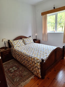 Back bedroom